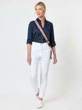 Load image into Gallery viewer, Slim Leg Miracle Denim Jean - White