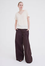 Load image into Gallery viewer, Andy Tee Cloth