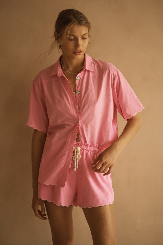 CLAVELL Scallop Drawstring Short