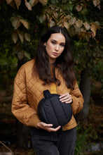 Load image into Gallery viewer, beauty base (cloud) - black