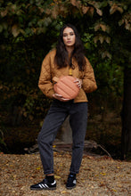 Load image into Gallery viewer, beauty base (cloud) - toffee