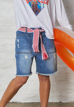 Load image into Gallery viewer, Frayed Denim Carpenter Short