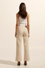 Load image into Gallery viewer, Magnet jean - Biscuit