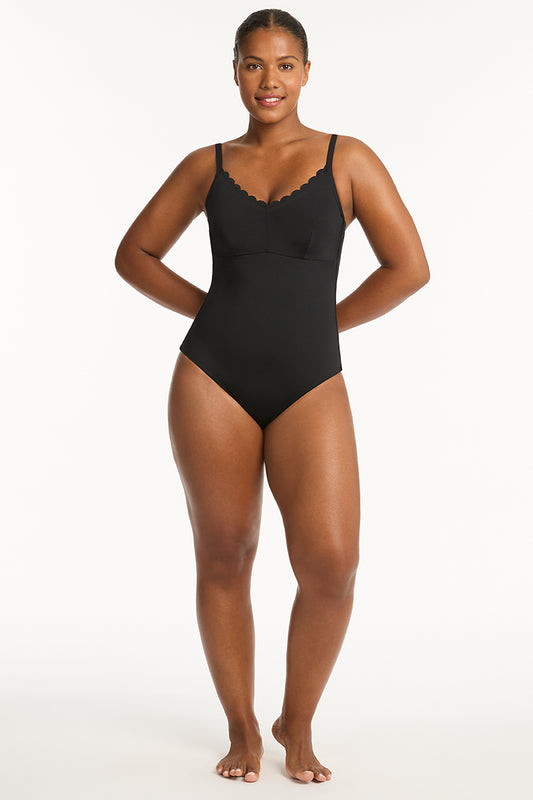 Scalloped Dd/E Bralette One Piece Black