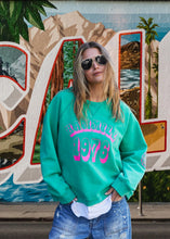 Load image into Gallery viewer, Vintage Wash Hammill 76 Sweat - Washed Green