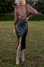 Load image into Gallery viewer, atlas top - mumbai bloom