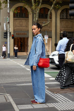 Load image into Gallery viewer, stash base crossbody (cloud) - cherry red