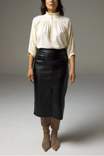 Load image into Gallery viewer, crescendo top - cream