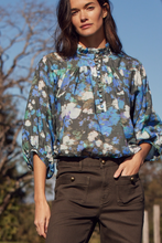 Load image into Gallery viewer, crescendo top - forest blur