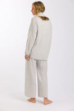 Load image into Gallery viewer, Winter Retreat Merino Pullover Marble
