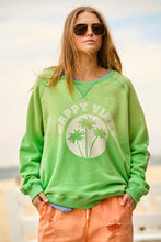 Load image into Gallery viewer, Vintage Sun Fade Vintage Sweat - Green