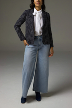 Load image into Gallery viewer, poise jacket - black/white boucle