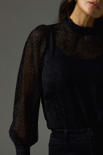 Load image into Gallery viewer, quip top - black