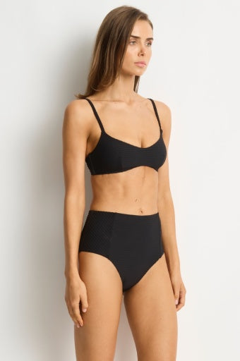 Spinnaker Scoop Neck Bralette Black