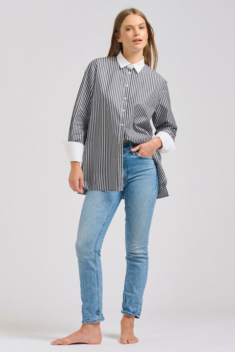 The Lady Banker Relaxed Girlfriend Shirt - Midnight Wide Stripe
