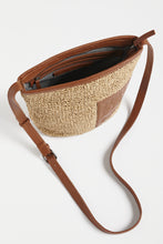 Load image into Gallery viewer, Korsa Crossbody Bag Natural