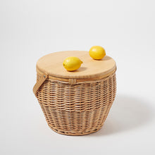 Load image into Gallery viewer, Round Picnic Cooler Basket Natural
