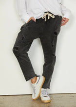 Load image into Gallery viewer, Black Denim Distressed Jean
