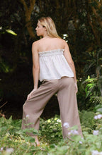 Load image into Gallery viewer, Ava Linen Pants - Earth