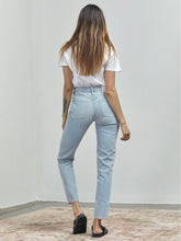 Load image into Gallery viewer, Lucy - Bloom