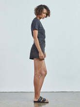 Load image into Gallery viewer, Annie