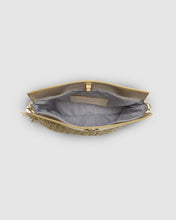 Load image into Gallery viewer, Fern Raffia Clutch Champagne