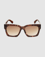Load image into Gallery viewer, Vinny Sunglasses Multi Shell