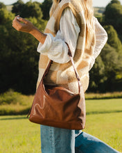 Load image into Gallery viewer, Helena Shoulder Bag - Cognac - Cognac