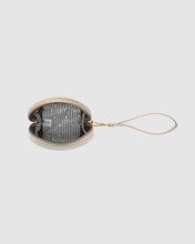 Load image into Gallery viewer, Paige Purse Oat