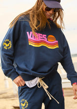 Load image into Gallery viewer, Retro Vibes Sweat Navy