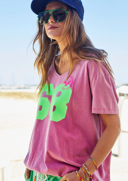 Vintage Faded Pink 68 V Neck Tee