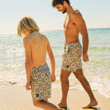 Load image into Gallery viewer, Palm Check Party Everyday Shorts in White