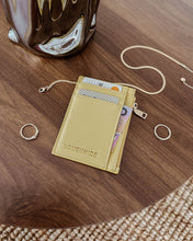 Load image into Gallery viewer, Cara Cardholder Butter