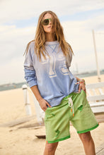 Load image into Gallery viewer, Vintage Sun Fade Vintage Sweat - Blue
