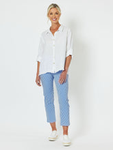 Load image into Gallery viewer, Ruffle Hem Linen Shirt - White