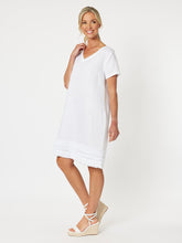 Load image into Gallery viewer, Chic Shift Dress White