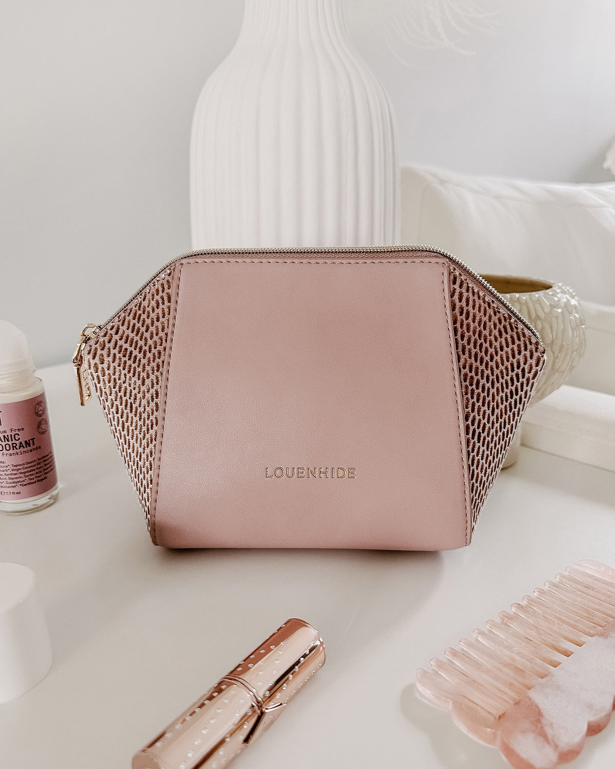 Havarti Pouch Pale Pink