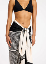Load image into Gallery viewer, Spring Geo Long Sarong