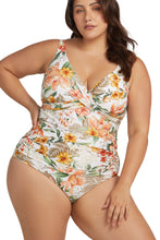 Load image into Gallery viewer, La Dolce Vita Delacroix One Piece White