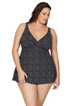 Load image into Gallery viewer, Zig Zag Delacroix Swim Dress - Black