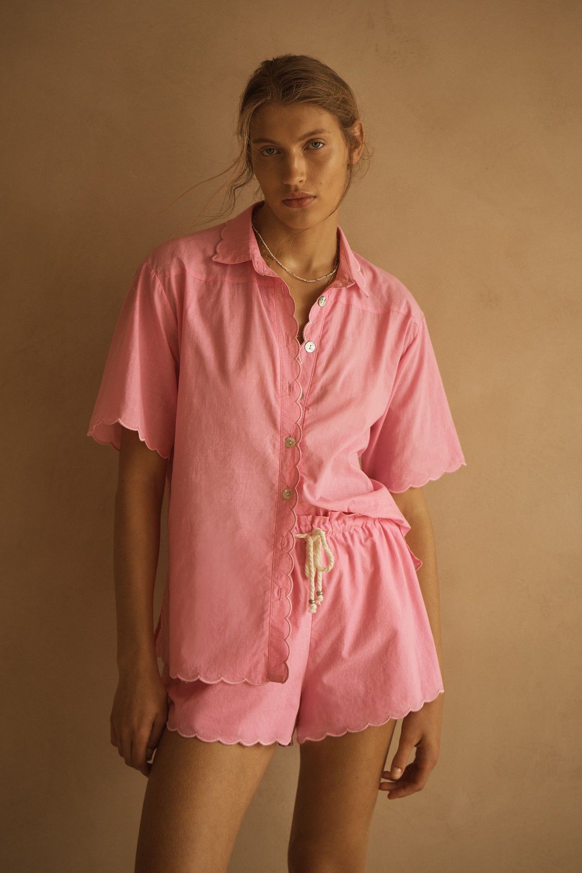 CLAVELL Scallop Short Sleeve Shirt