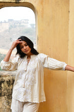 Load image into Gallery viewer, C™te d&#39;Azur Blouse Oat