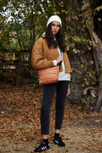 Load image into Gallery viewer, stash base crossbody (cloud) - toffee