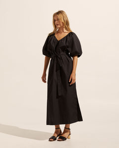 flow dress black