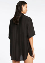 Load image into Gallery viewer, Jetset Jetset Short Sleeve Shirt Black