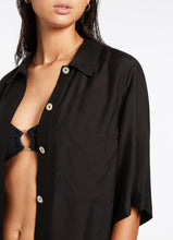 Load image into Gallery viewer, Jetset Jetset Short Sleeve Shirt Black