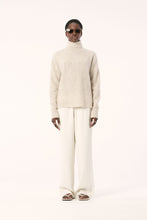 Load image into Gallery viewer, Asta Knit