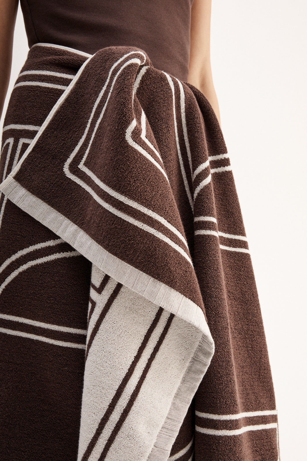 Beau Towel Chocolate