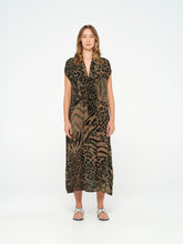 Load image into Gallery viewer, Flo-La Paz-Viscose- Khaki
