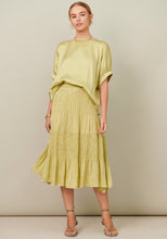 Load image into Gallery viewer, Lara Top Pistachio